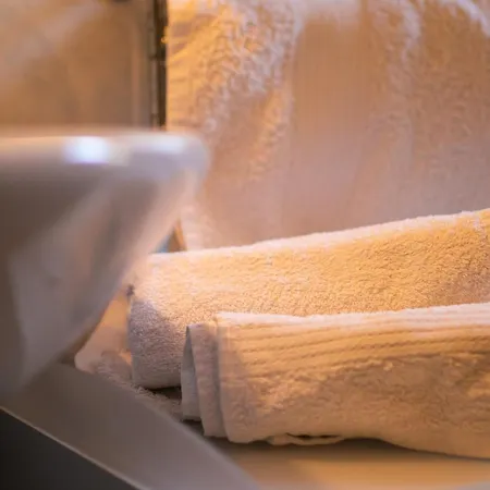 Con Piscina 14 شقة *